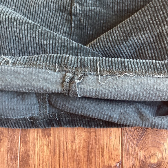 Green Corduroy Mini Skirt - Picture 7 of 7